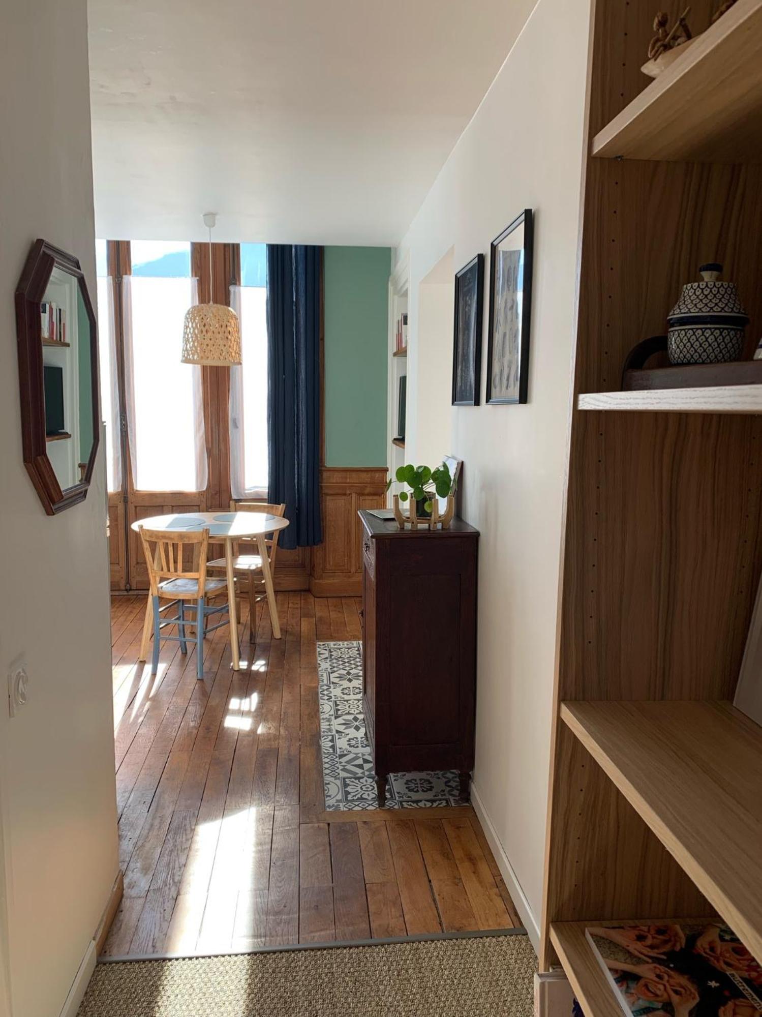 A Deux Pas De La Gare, La Maison Rouge Albertville Dış mekan fotoğraf